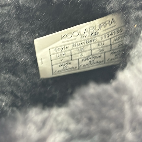 Koolaburra by UGG NWT black shin high winter boots faux fur upper WRB6608G - Picture 7 of 7